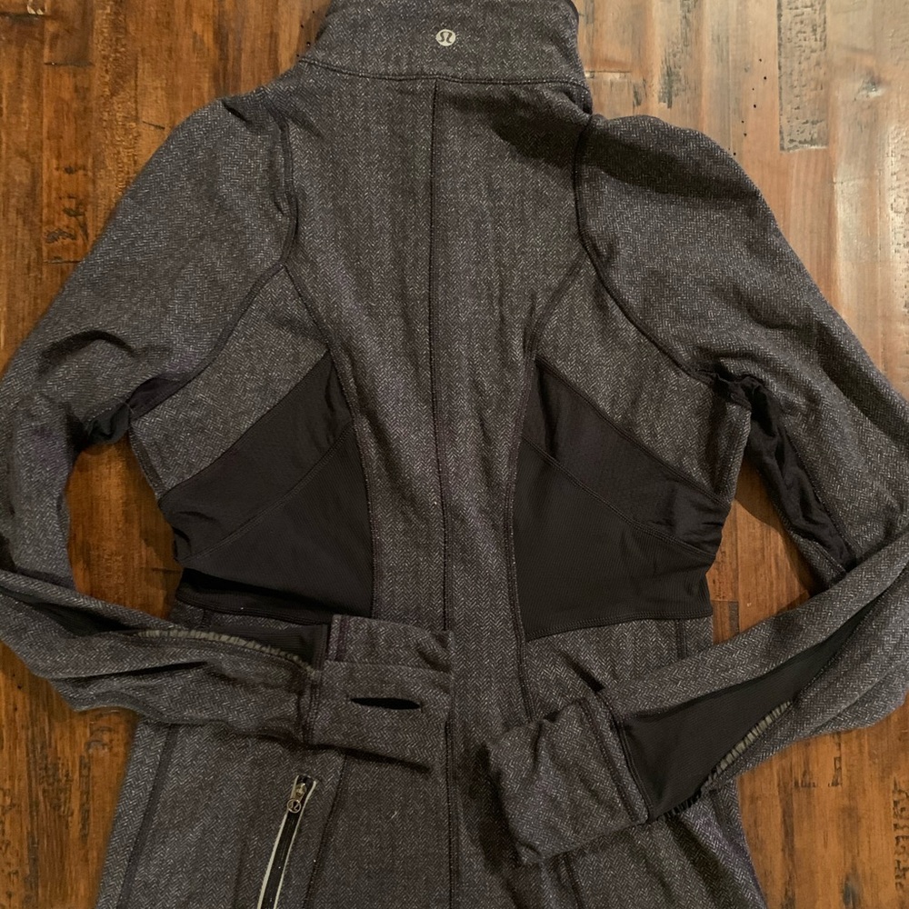 RARE Lululemon Half Zip Herringbone Pullover